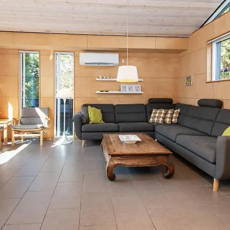 12 Person Holiday Home In Logstor-By Traum Vakantiehuis *
